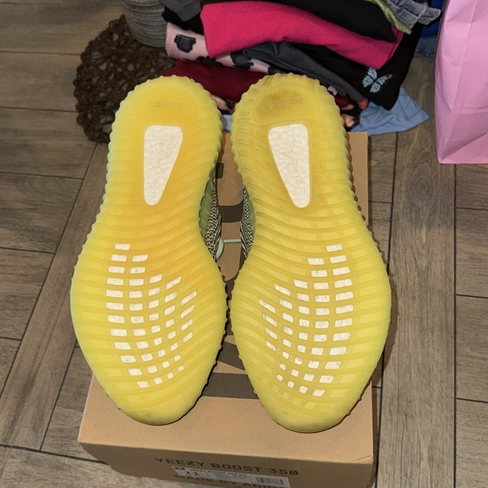 adidas Yeezy Boost 350 V2 Yeezreel (Non-Reflective) FW5191 Size 11 - Picture 4 of 8